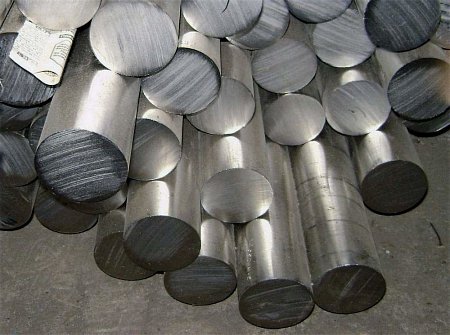 Круг из инструментальной стали 200 мм, У10, г/о, отж.